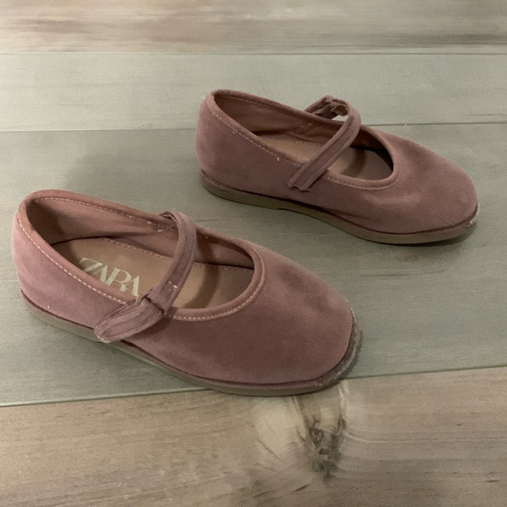 Zara Pink Velvet Mary Janes | Toddler Girl Size 8 (5.9 inches) |